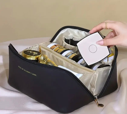 Necessaire Grande para produtos de beleza e higiene. Preta