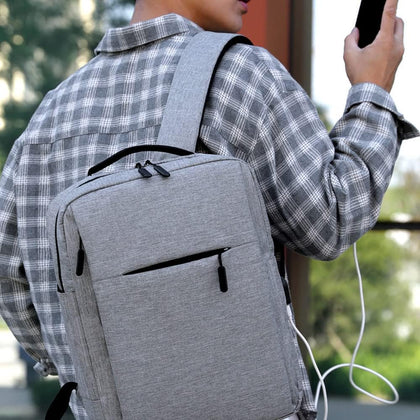 Mochila Anti Furto Para Notebook Cabo Usb Impermeável Fashion. Cinza